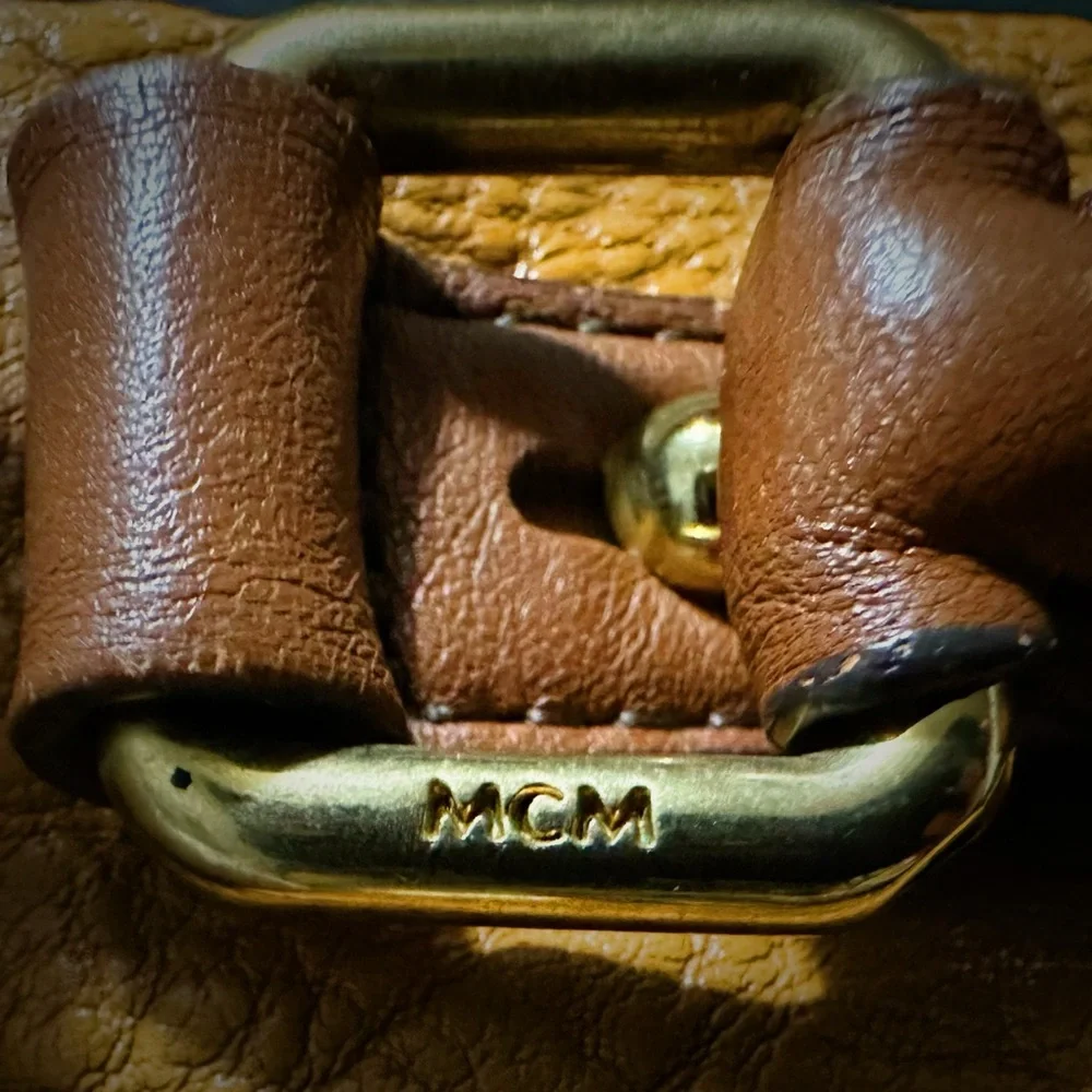 Authentic MCM Vintage shoulder bag Tan Leather Satchel tote bag - Picture 15 of 17